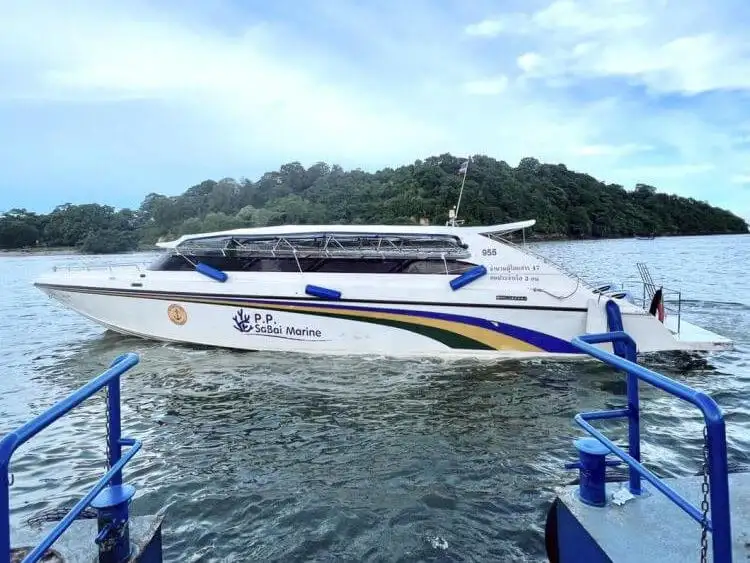Speedboat
