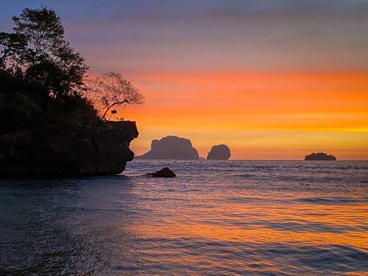 Krabi 7 Islands Sunset Escape by Long Tail Boat with BBQ Dinner