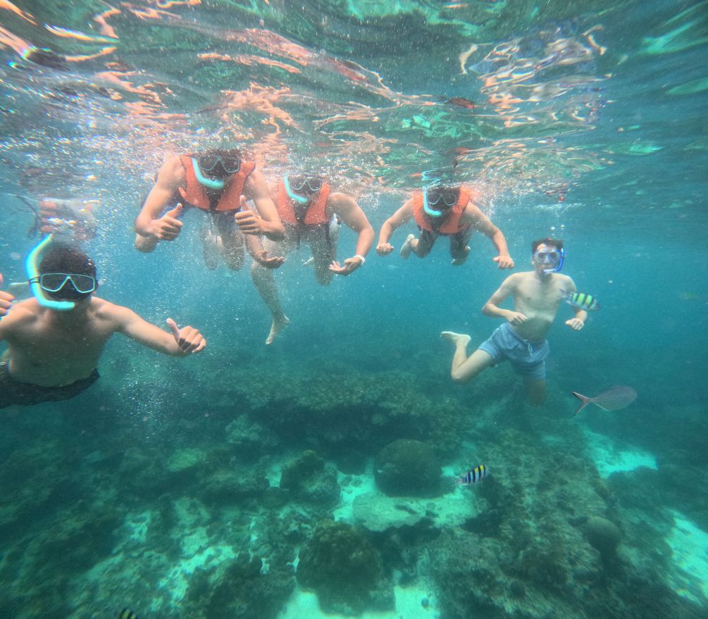 Phuket to Phi Phi & Khai Island Tour by Speed Catamaran