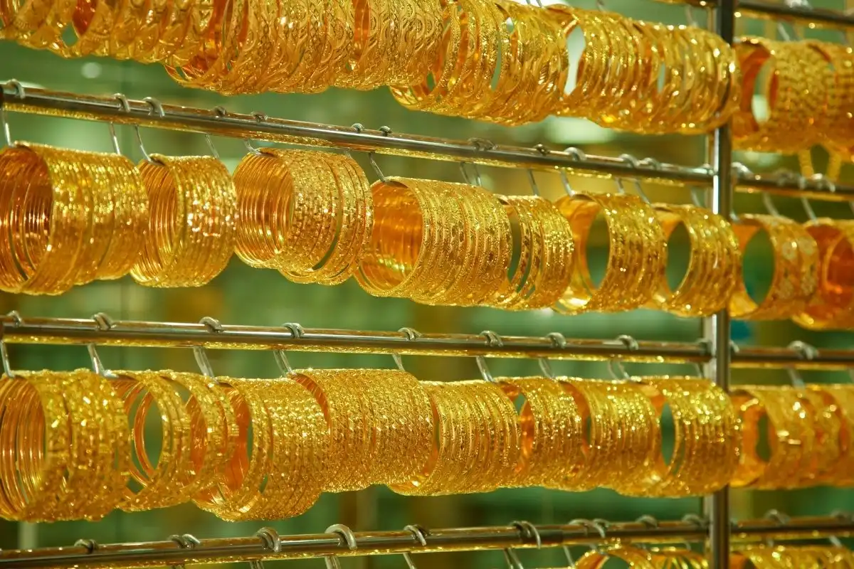Private Dubai Gold Souk Shopping Transfer Stress-Free Shopping