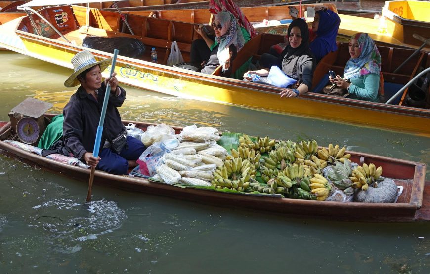 Floating Market and Rose Garden Day Tour from Bangkok